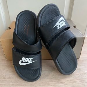 Nike Slides Women - Sz 7